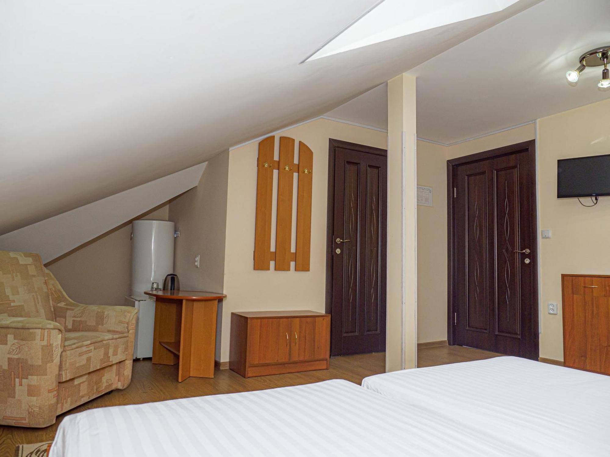 Оаза Hotell Dragobrat Exteriör bild