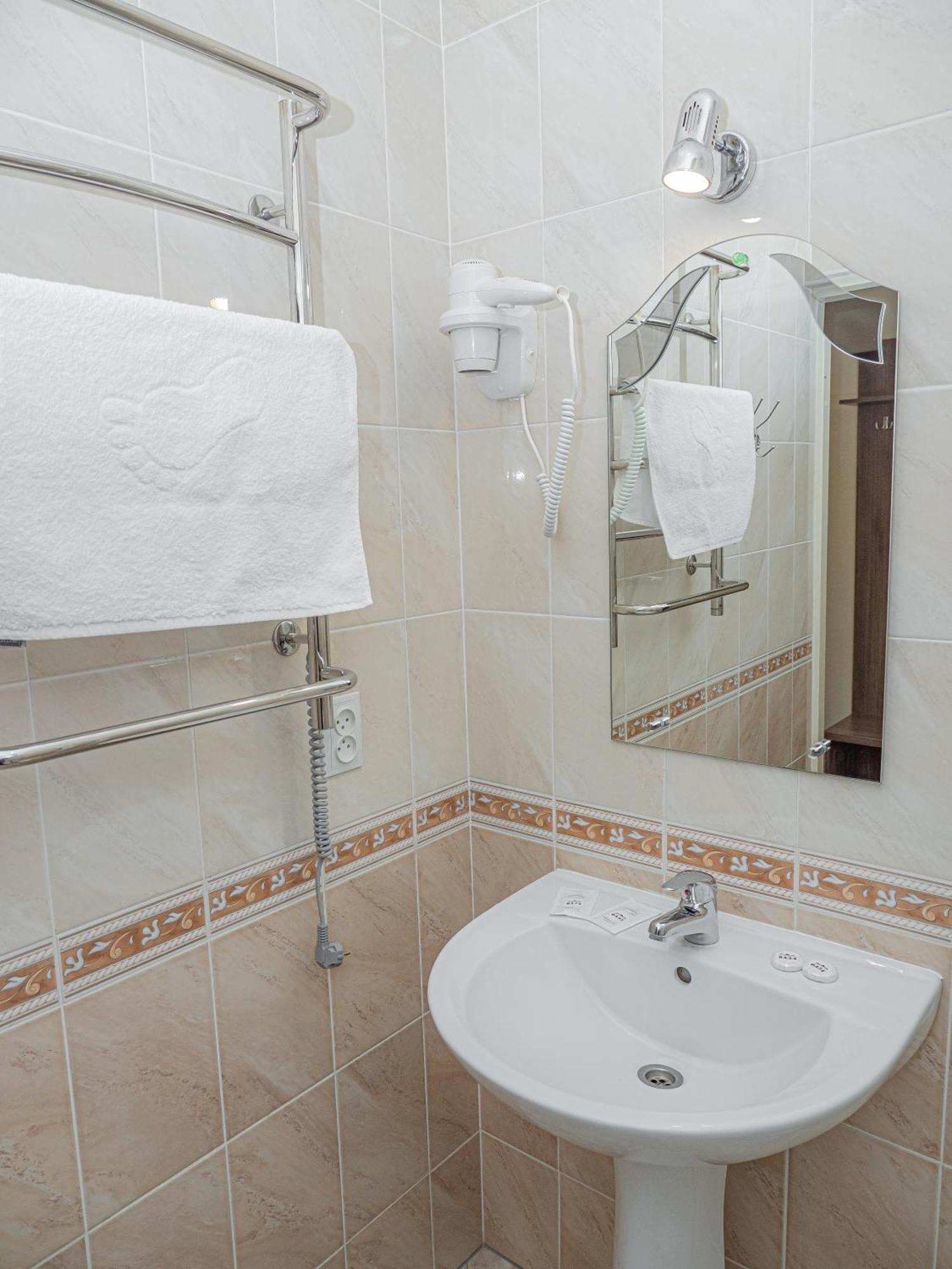 Оаза Hotell Dragobrat Exteriör bild